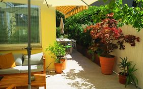 5-Zimmer-Appartement In Historischer Privatvilla, Meran Zentrum, Kostenloser Parkplatz
